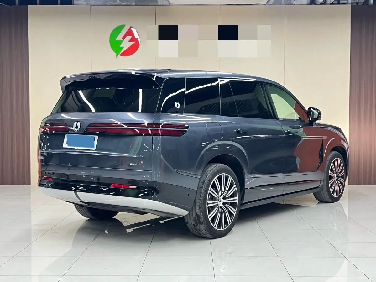 2025 Denza DenzaN9 2.0T 207HP L4 E-CVT PHEV,autocango,china used car exporter,china ev exporter,chinese used car exporter,chinese used ev exporter