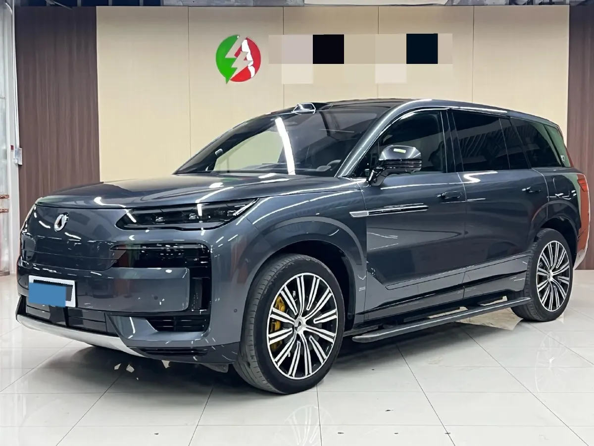 2025 Denza DenzaN9 2.0T 207HP L4 E-CVT PHEV,autocango,china used car exporter,china ev exporter,chinese used car exporter,chinese used ev exporter