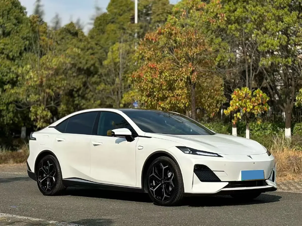 2025 Deepal SL03 1.5L 95HP L4 REEV 28.39KWH,autocango,china used car exporter,china ev exporter,chinese used car exporter,chinese used ev exporter