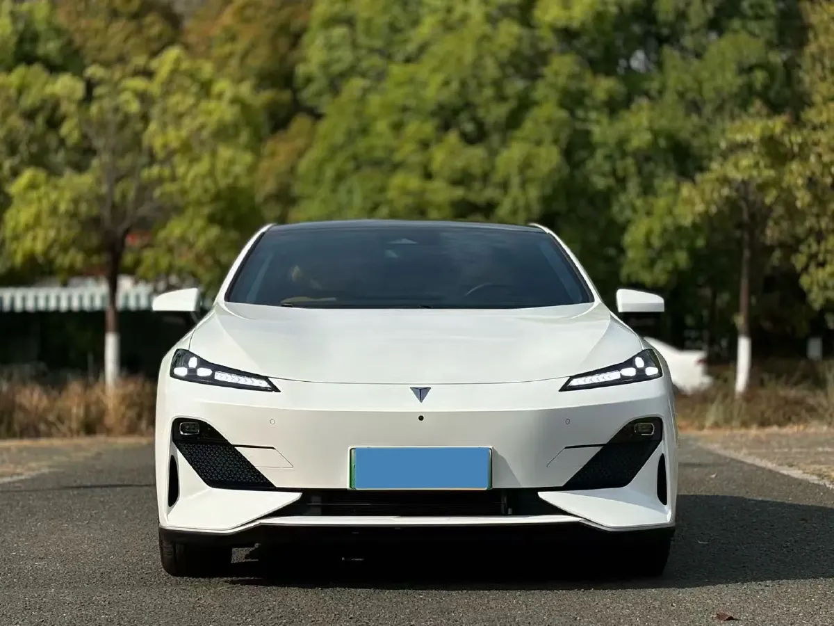 2025 Deepal SL03 1.5L 95HP L4 REEV 28.39KWH,autocango,china used car exporter,china ev exporter,chinese used car exporter,chinese used ev exporter