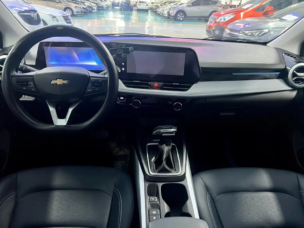 2024 Chevrolet Monza 1.5L 113HP L4 6DCT,autocango,china used car exporter,china ev exporter,chinese used car exporter,chinese used ev exporter