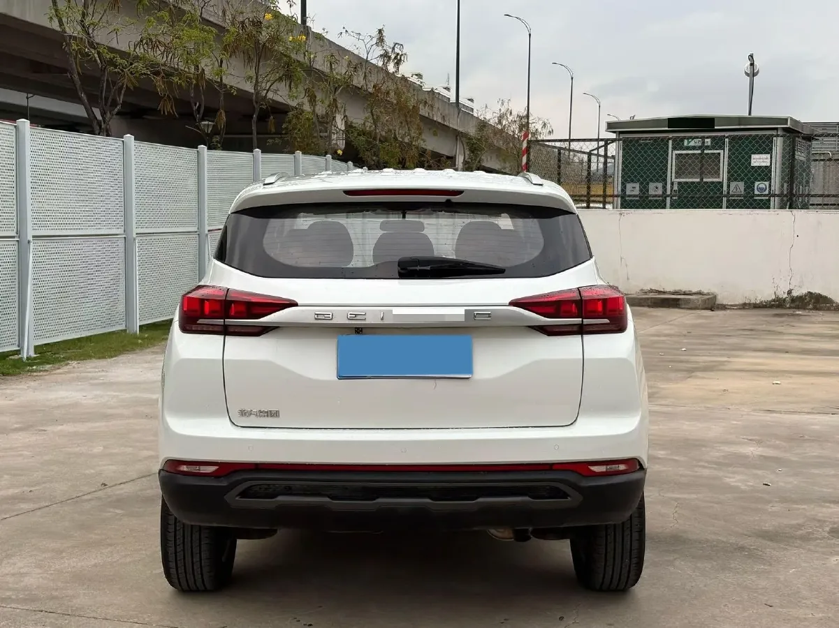 2019 BeiJing Auto X3 1.5T 150HP L4 CVT,autocango,china used car exporter,china ev exporter,chinese used car exporter,chinese used ev exporter