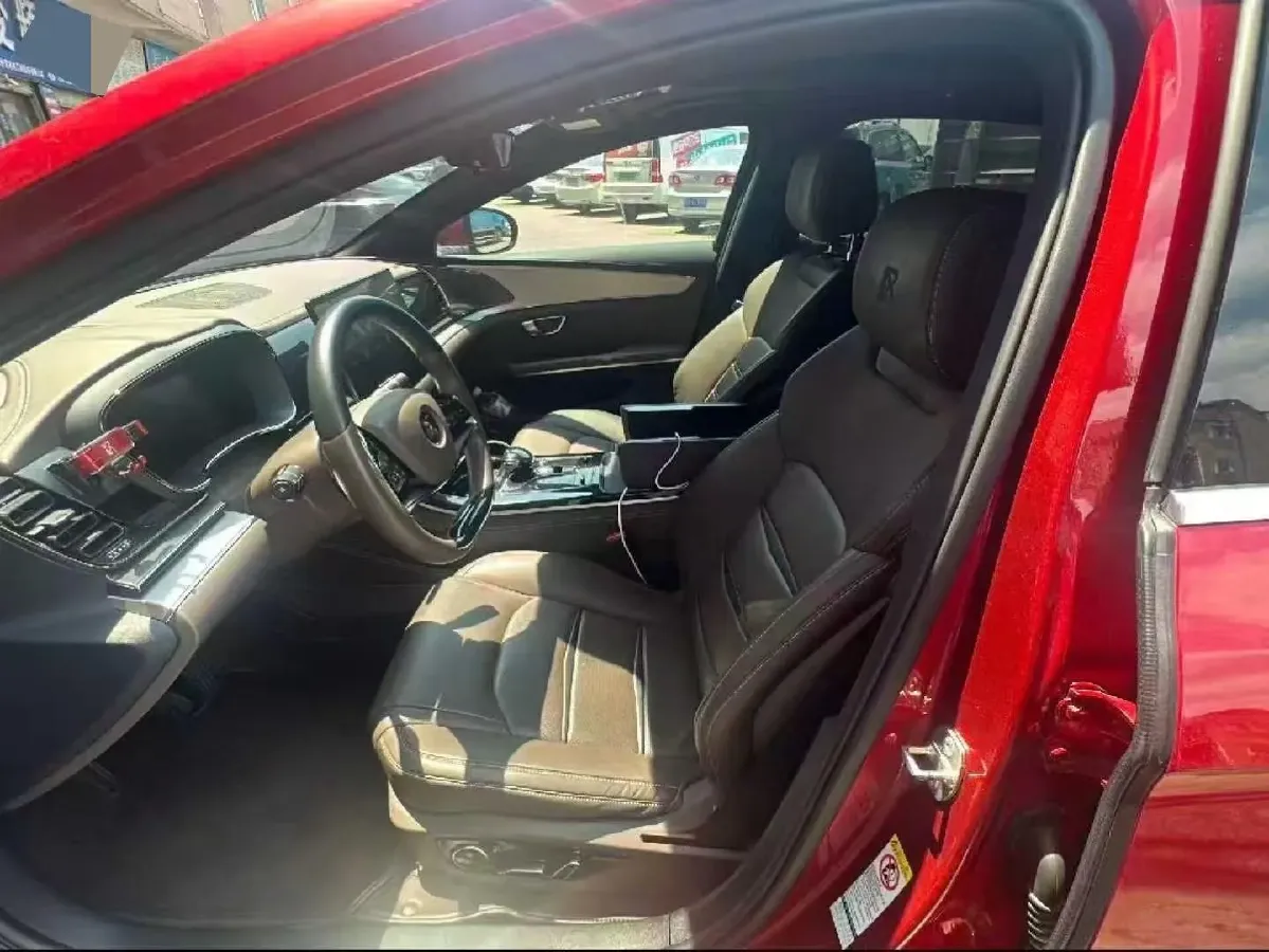 2022 Volkswagen Tiguan L 2.0T 186HP L4 7DCT,autocango,china used car exporter,china ev exporter,chinese used car exporter,chinese used ev exporter