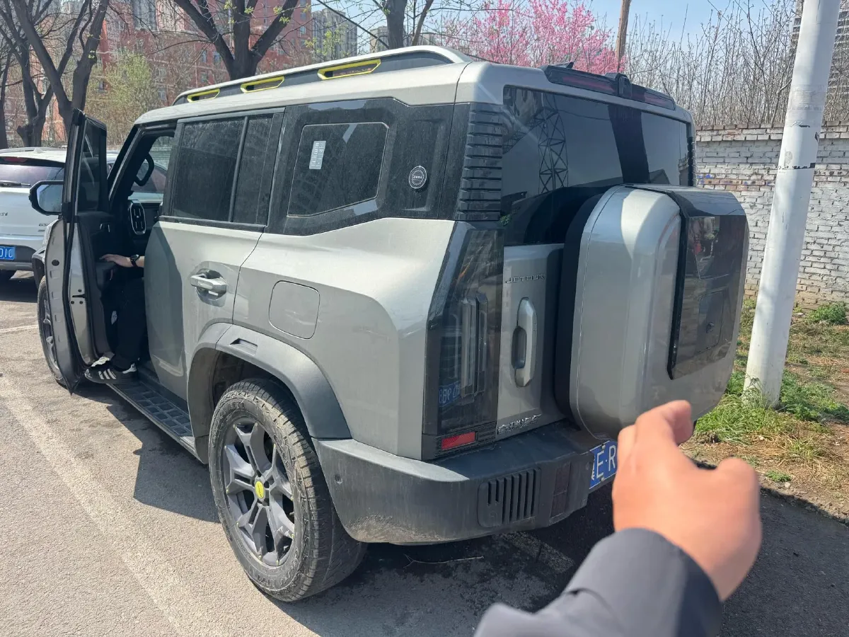 2023 Jetour Traveller 2.0T 254HP L4 7DCT,autocango,china used car exporter,china ev exporter,chinese used car exporter,chinese used ev exporter