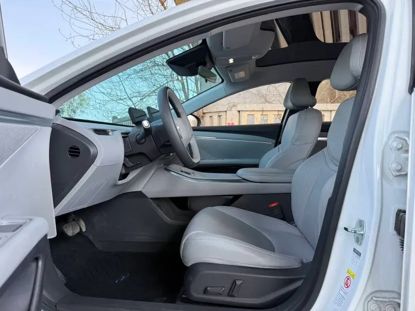 2024 Xpeng MONA M03 BEV 62.2KWH,autocango,china used car exporter,china ev exporter,chinese used car exporter,chinese used ev exporter