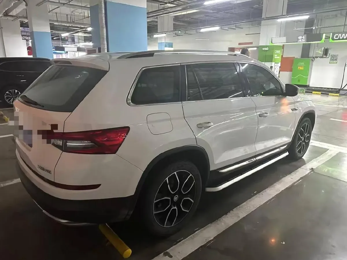 2018 Skoda Kodiak 2.0T 186HP L4 7DCT,autocango,china used car exporter,china ev exporter,chinese used car exporter,chinese used ev exporter