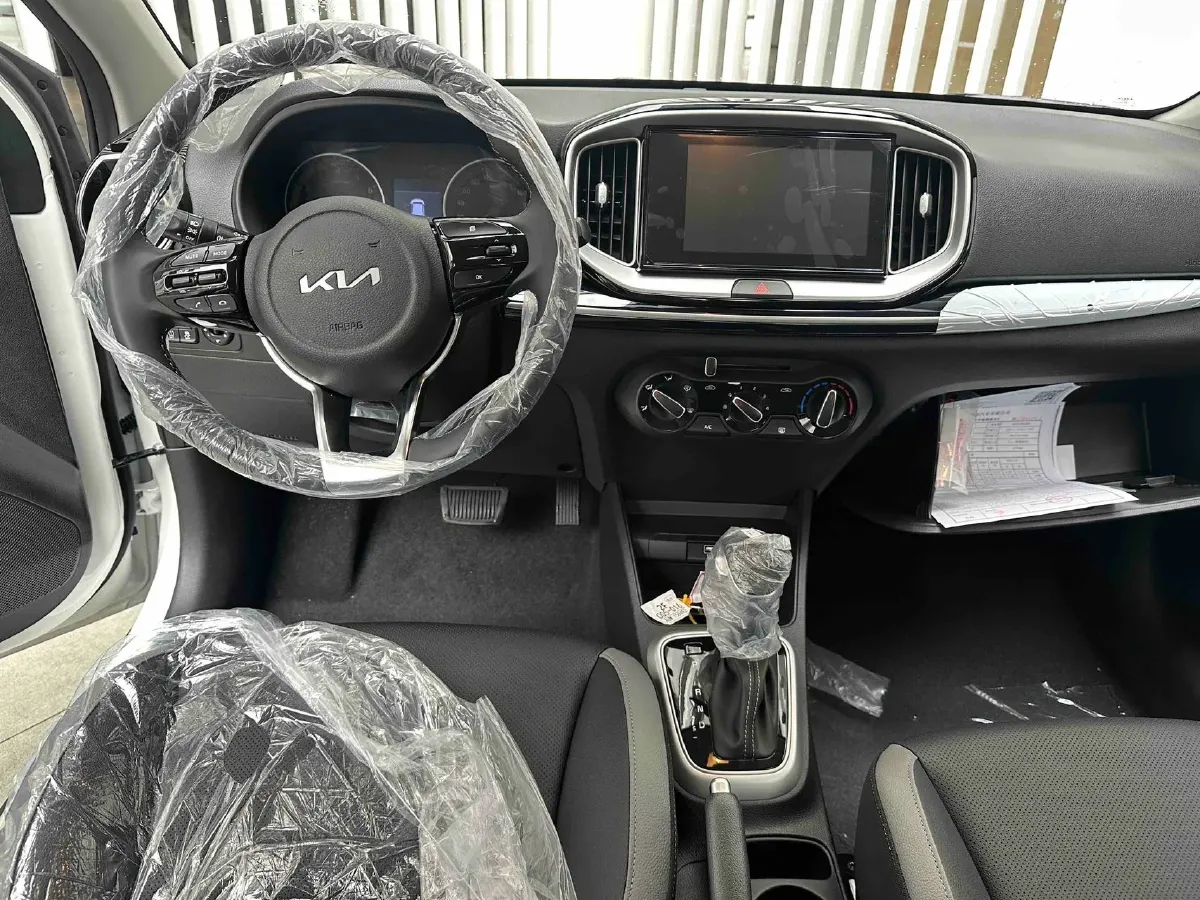 2026 Kia KX1 1.4L 100HP L4 CVT,autocango,china used car exporter,china ev exporter,chinese used car exporter,chinese used ev exporter