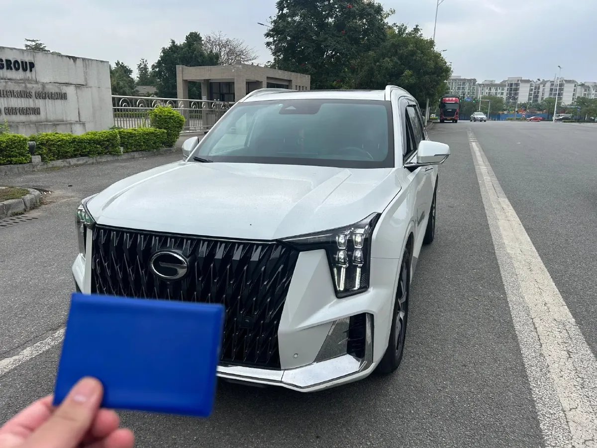 2022 GAC Trumpchi GS8 2.0T 190HP L4 E-CVT Hybrid,autocango,china used car exporter,china ev exporter,chinese used car exporter,chinese used ev exporter