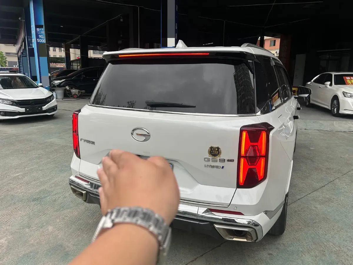 2022 GAC Trumpchi GS8 2.0T 190HP L4 E-CVT Hybrid,autocango,china used car exporter,china ev exporter,chinese used car exporter,chinese used ev exporter