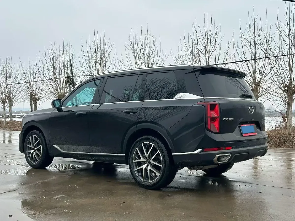 2022 GAC Trumpchi GS8 2.0T 252HP L4 8AT,autocango,china used car exporter,china ev exporter,chinese used car exporter,chinese used ev exporter