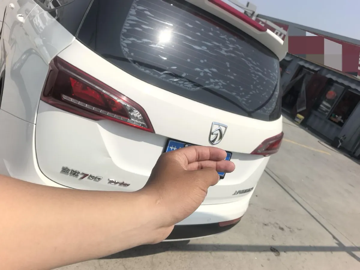 2019 BaoJun 730 1.5T 147HP L4 CVT,autocango,china used car exporter,china ev exporter,chinese used car exporter,chinese used ev exporter