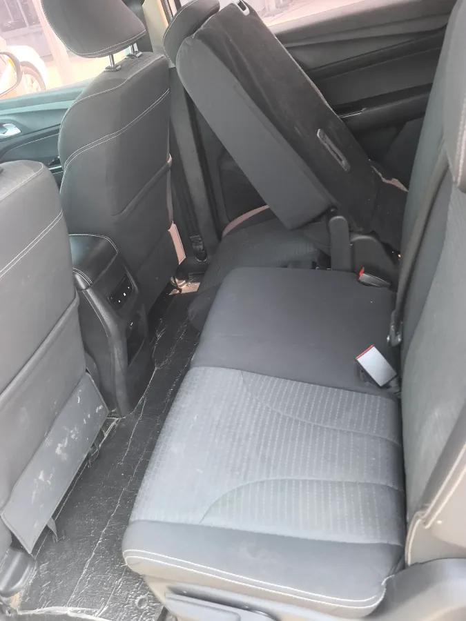 2019 BaoJun 730 1.5T 147HP L4 CVT,autocango,china used car exporter,china ev exporter,chinese used car exporter,chinese used ev exporter