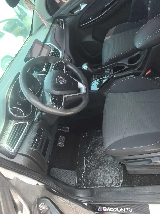 2019 BaoJun 730 1.5T 147HP L4 CVT,autocango,china used car exporter,china ev exporter,chinese used car exporter,chinese used ev exporter