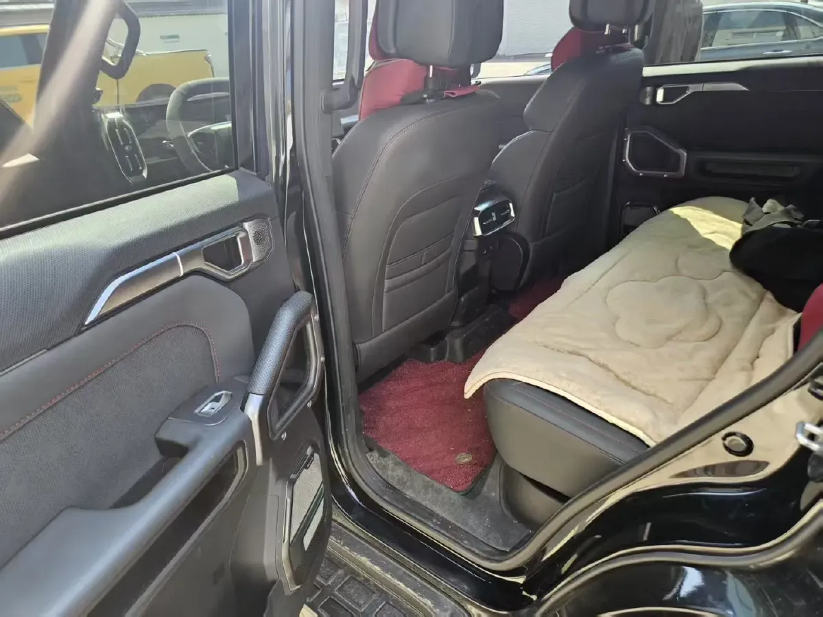 2023 Jetour Traveller 2.0T 254HP L4 8AT,autocango,china used car exporter,china ev exporter,chinese used car exporter,chinese used ev exporter