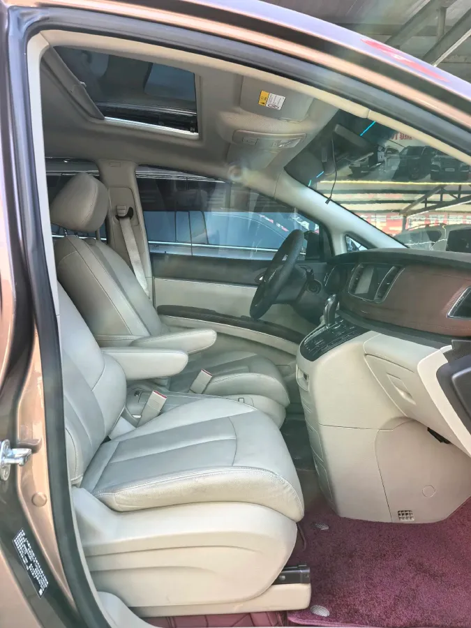 2018 Buick GL8 2.0T 260HP L4 6AT,autocango,china used car exporter,china ev exporter,chinese used car exporter,chinese used ev exporter