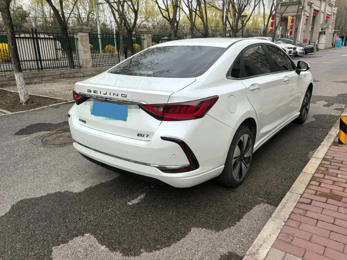 2019 BeiJing Auto EU7 BEV 60.225KWH,autocango,china used car exporter,china ev exporter,chinese used car exporter,chinese used ev exporter