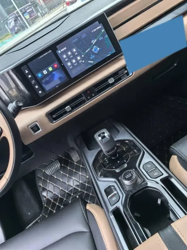 2023 Geely ICON 1.5T 181HP L4 7DCT,autocango,china used car exporter,china ev exporter,chinese used car exporter,chinese used ev exporter