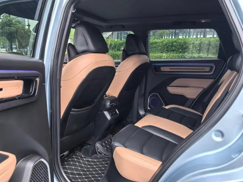 2023 Geely ICON 1.5T 181HP L4 7DCT,autocango,china used car exporter,china ev exporter,chinese used car exporter,chinese used ev exporter