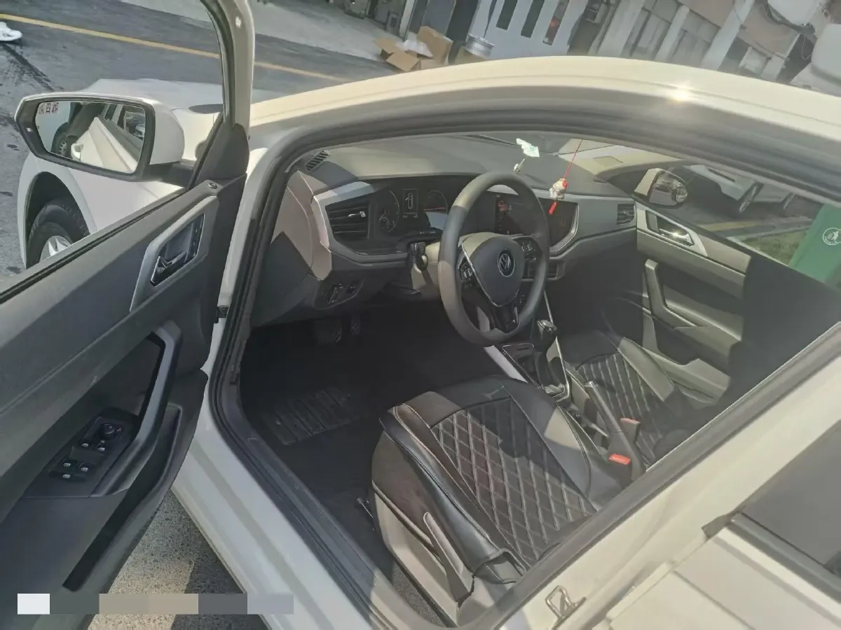 2021 Bestune T55 1.5T 169HP L4 7DCT,autocango,china used car exporter,china ev exporter,chinese used car exporter,chinese used ev exporter