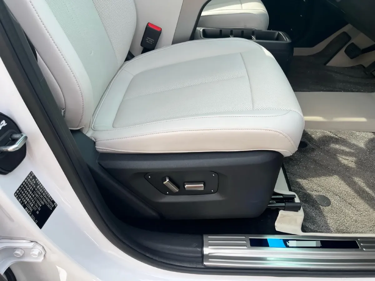 2025 iCAR iCAR Super V23 BEV 81.76KWH,autocango,china used car exporter,china ev exporter,chinese used car exporter,chinese used ev exporter