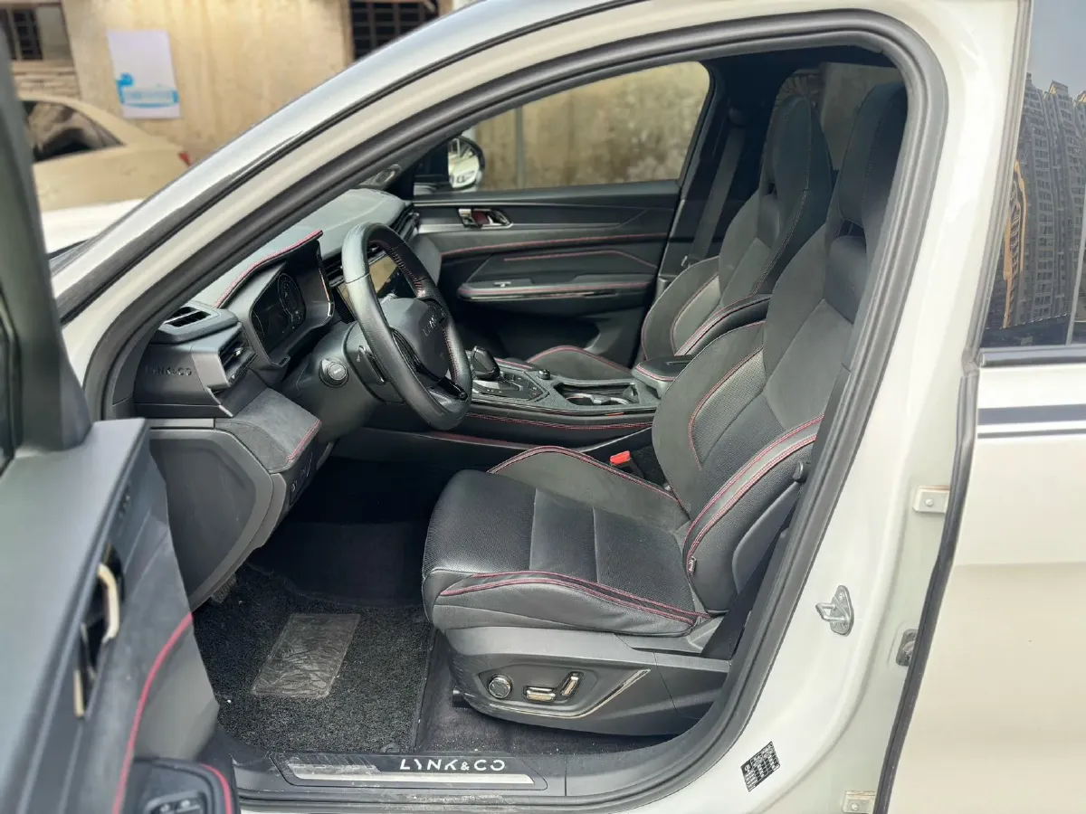 2020 LYNK&CO 05 2.0T 254HP L4 8AT,autocango,china used car exporter,china ev exporter,chinese used car exporter,chinese used ev exporter