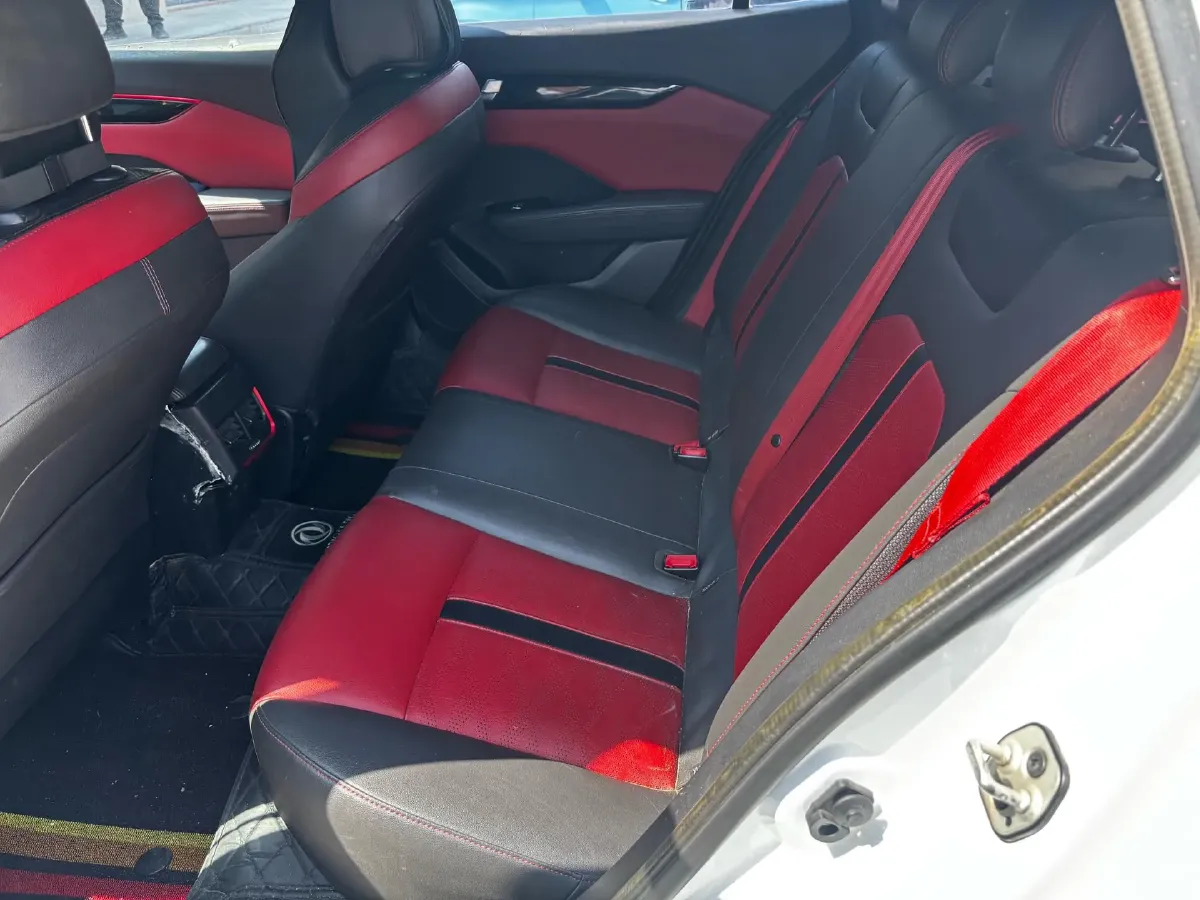 2021 DongFeng Aeolus YiXuan 1.5T 150HP L4 6DCT,autocango,china used car exporter,china ev exporter,chinese used car exporter,chinese used ev exporter