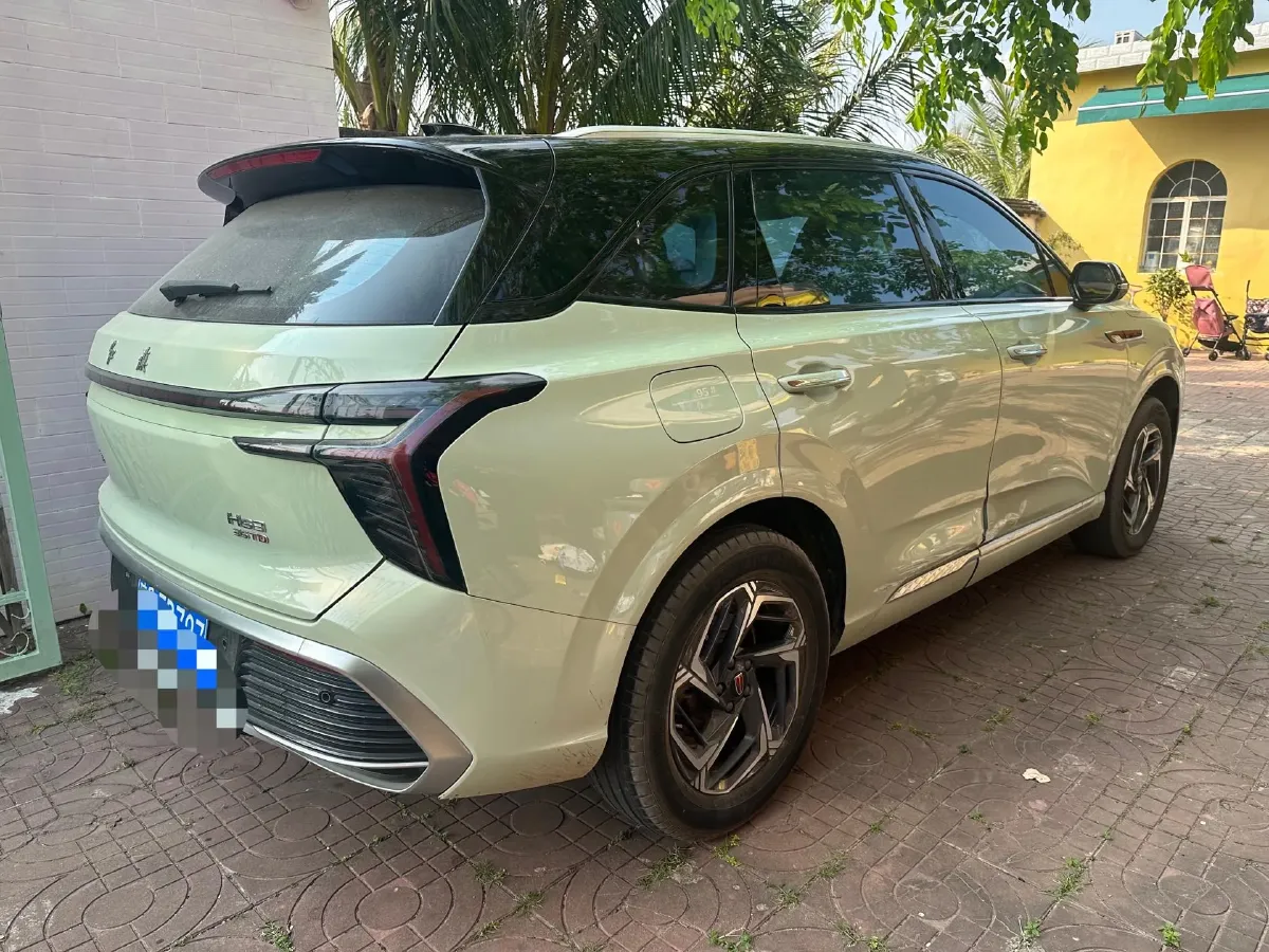 2023 HongQi HS3 1.5T 169HP L4 7DCT,autocango,china used car exporter,china ev exporter,chinese used car exporter,chinese used ev exporter