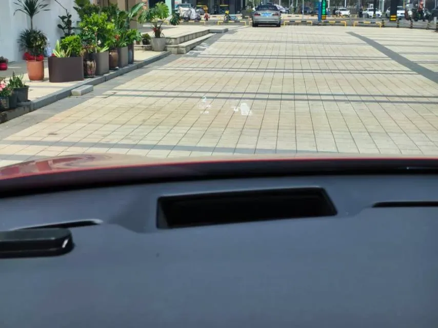 2024 IM L6 BEV 75KWH,autocango,china used car exporter,china ev exporter,chinese used car exporter,chinese used ev exporter