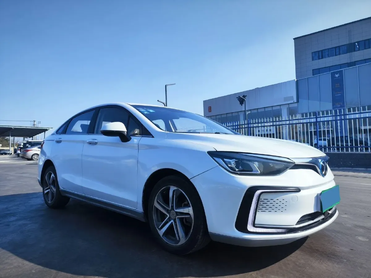 2018 BeiJing Auto EU5 BEV 53.66KWH,autocango,china used car exporter,china ev exporter,chinese used car exporter,chinese used ev exporter
