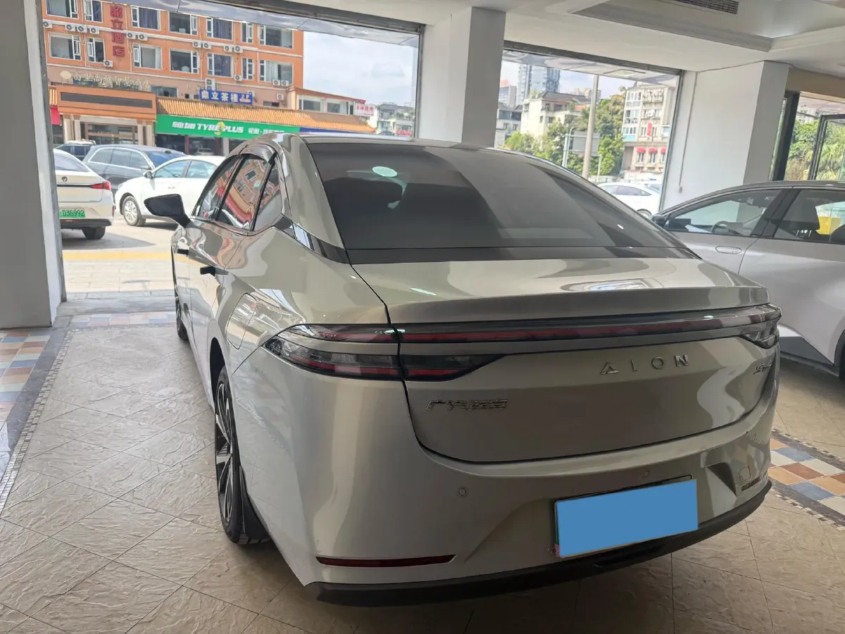 2022 ChangAn Oshan Z6 1.5T 170HP L4 6TCT PHEV 28.4KWH,autocango,china used car exporter,china ev exporter,chinese used car exporter,chinese used ev exporter