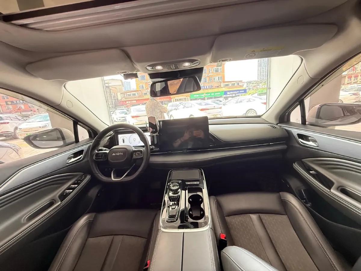 2022 ChangAn Oshan Z6 1.5T 170HP L4 6TCT PHEV 28.4KWH,autocango,china used car exporter,china ev exporter,chinese used car exporter,chinese used ev exporter