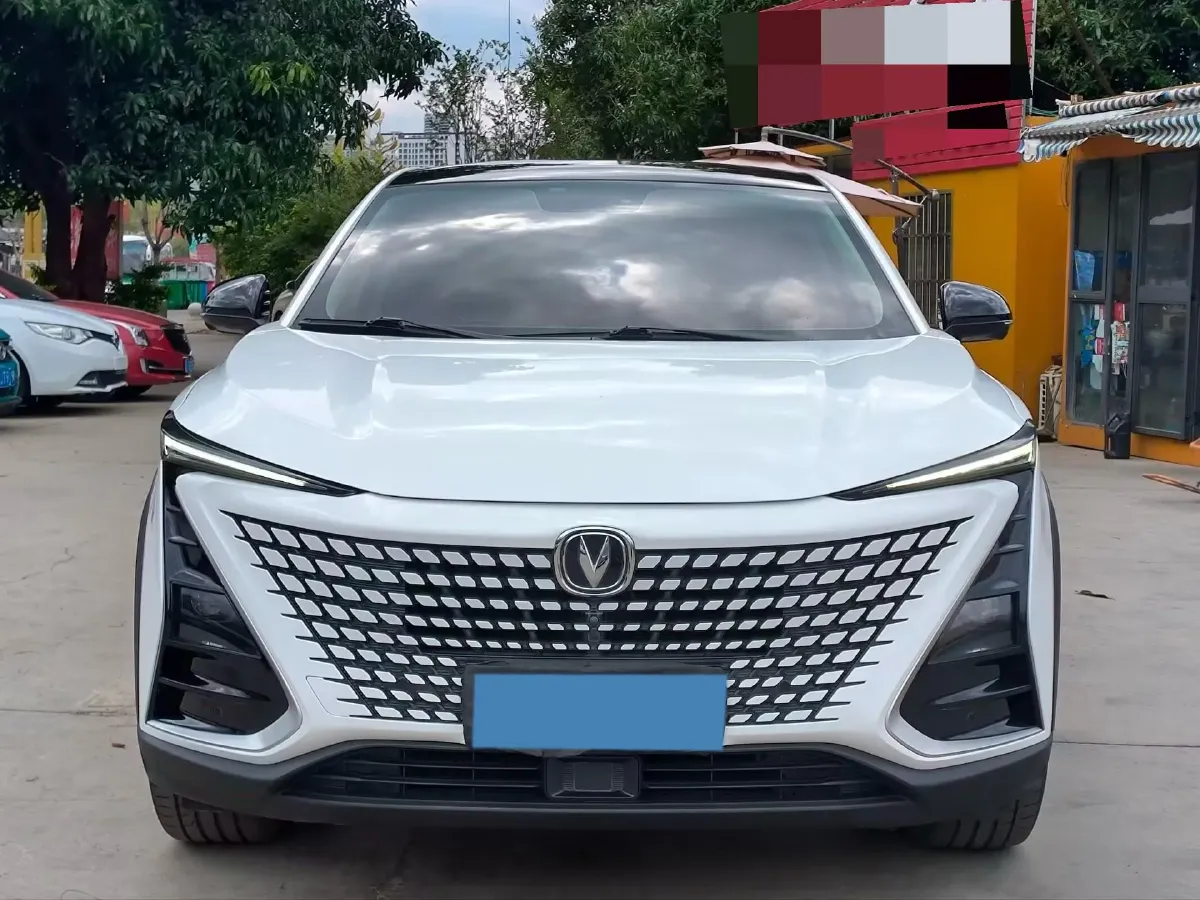 2020 ChangAn UNI-T 1.5T 180HP L4 7DCT,autocango,china used car exporter,china ev exporter,chinese used car exporter,chinese used ev exporter