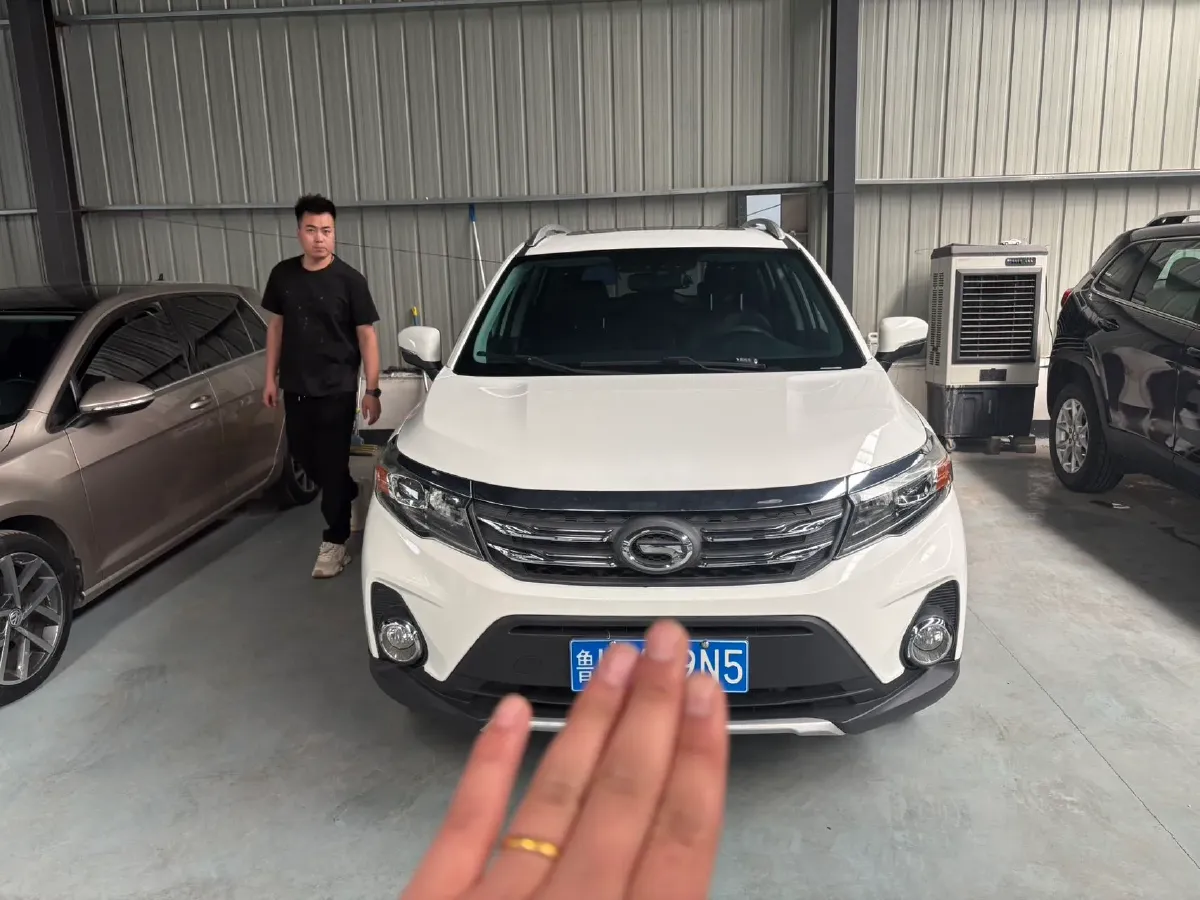 2017 GAC Trumpchi GS3 1.3T 137HP L4 6AT,autocango,china used car exporter,china ev exporter,chinese used car exporter,chinese used ev exporter