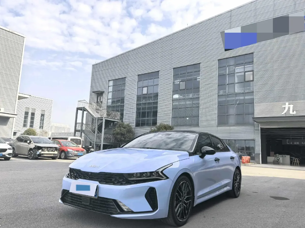 2021 Toyota Camry 2.0L 178HP L4 CVT,autocango,china used car exporter,china ev exporter,chinese used car exporter,chinese used ev exporter