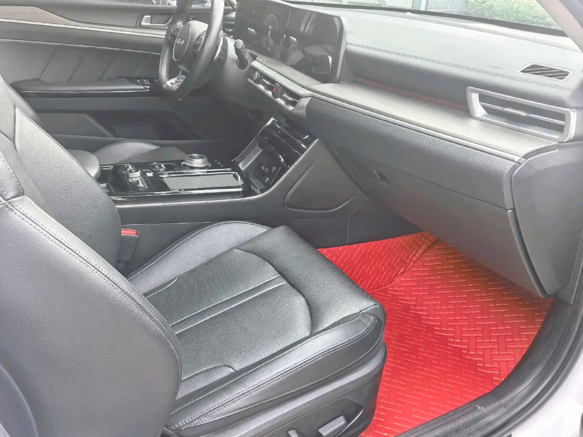 2021 Toyota Camry 2.0L 178HP L4 CVT,autocango,china used car exporter,china ev exporter,chinese used car exporter,chinese used ev exporter