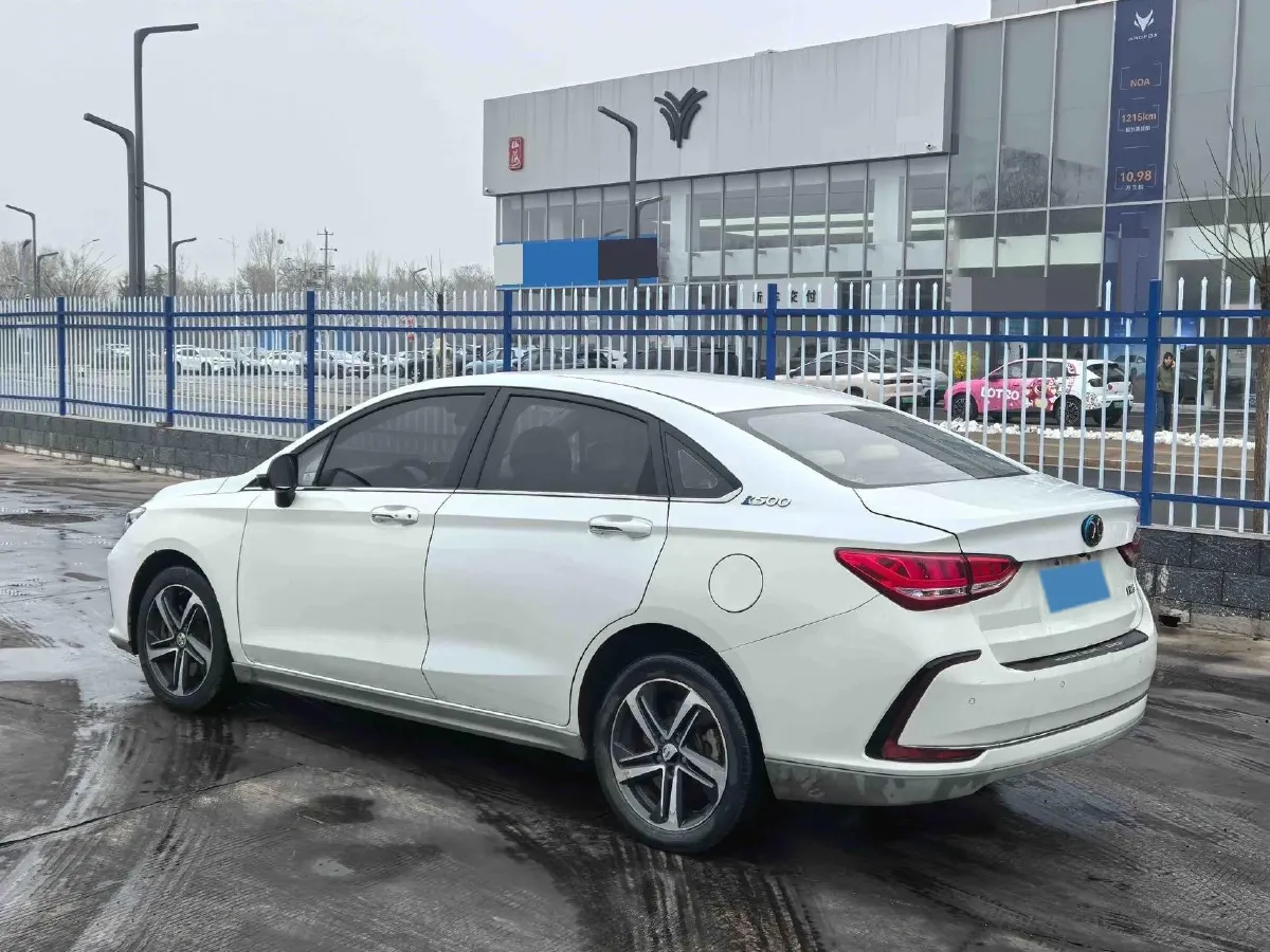 2018 BeiJing Auto EU5 BEV 53.66KWH,autocango,china used car exporter,china ev exporter,chinese used car exporter,chinese used ev exporter