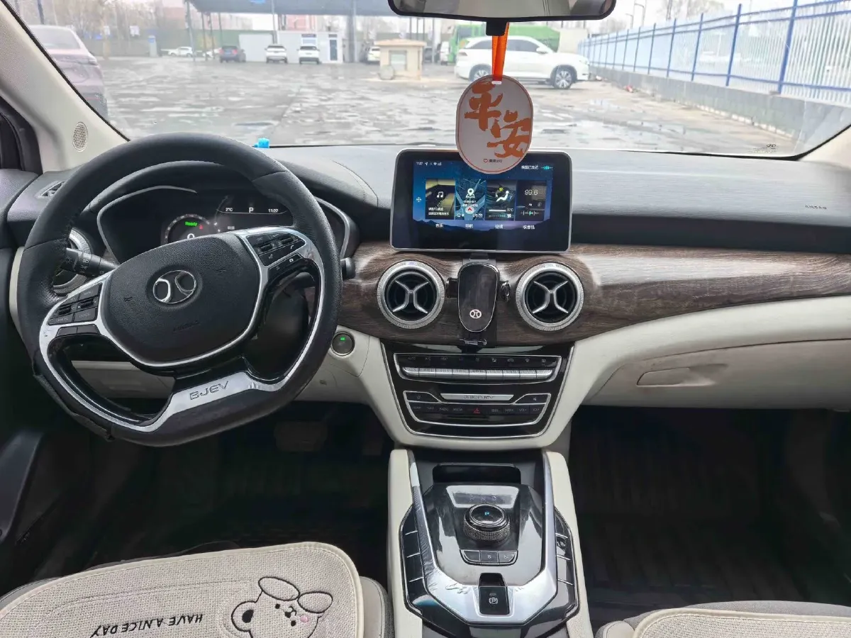 2018 BeiJing Auto EU5 BEV 53.66KWH,autocango,china used car exporter,china ev exporter,chinese used car exporter,chinese used ev exporter