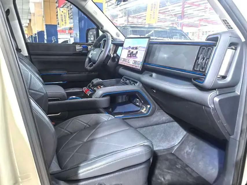 2023 FangChengBao Bao 5 1.5T 194HP L4 E-CVT PHEV 31.8KWH,autocango,china used car exporter,china ev exporter,chinese used car exporter,chinese used ev exporter