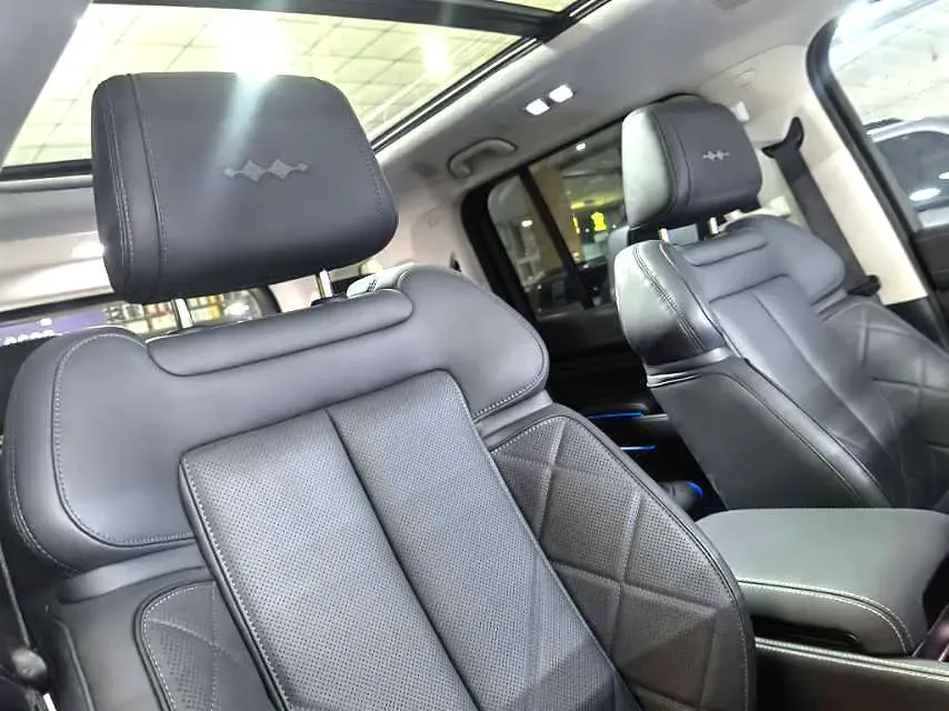 2023 FangChengBao Bao 5 1.5T 194HP L4 E-CVT PHEV 31.8KWH,autocango,china used car exporter,china ev exporter,chinese used car exporter,chinese used ev exporter