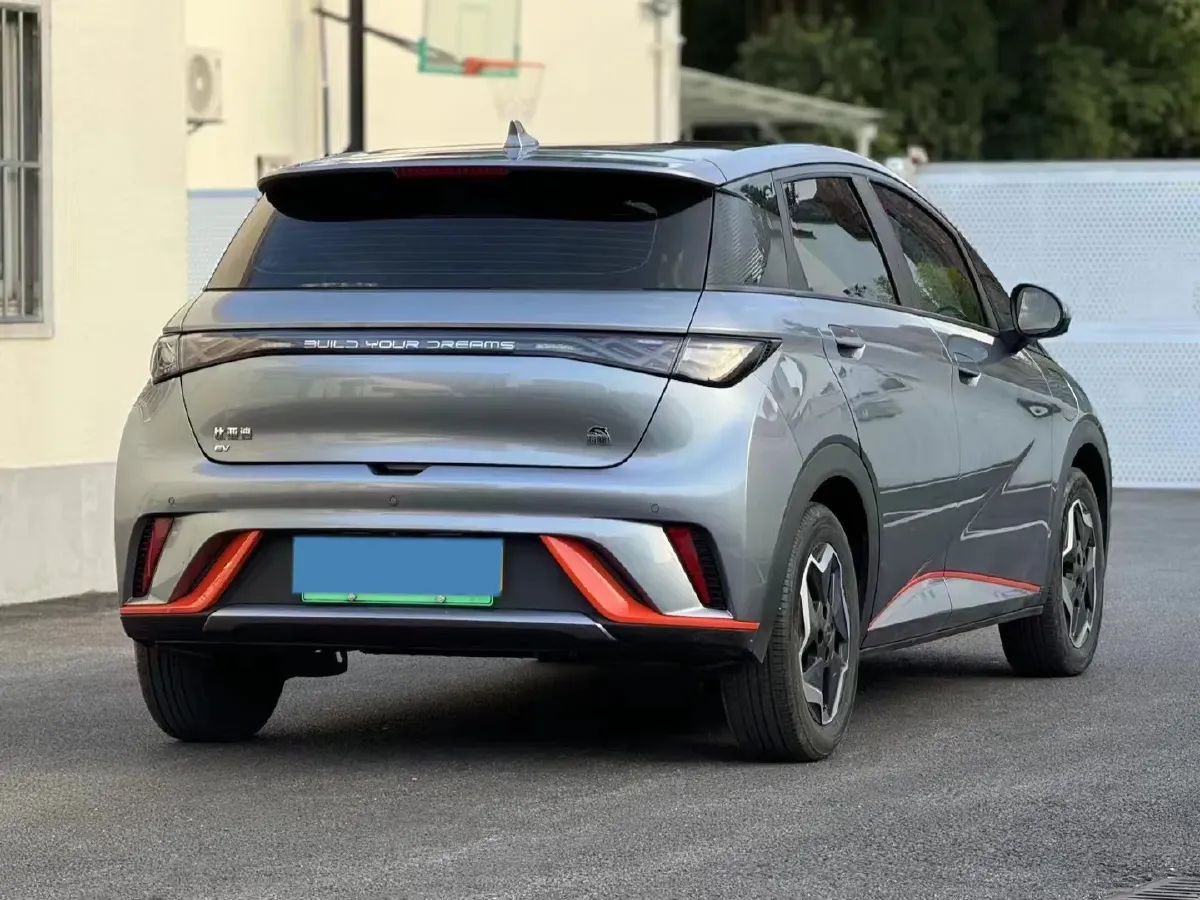 2021 Ford Escort 1.5L 122HP L3 6AT,autocango,china used car exporter,china ev exporter,chinese used car exporter,chinese used ev exporter