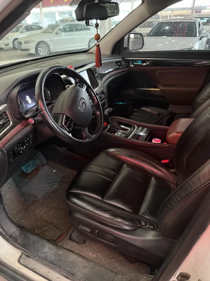 2017 GAC Trumpchi GS8 2.0T 201HP L4 6AT,autocango,china used car exporter,china ev exporter,chinese used car exporter,chinese used ev exporter