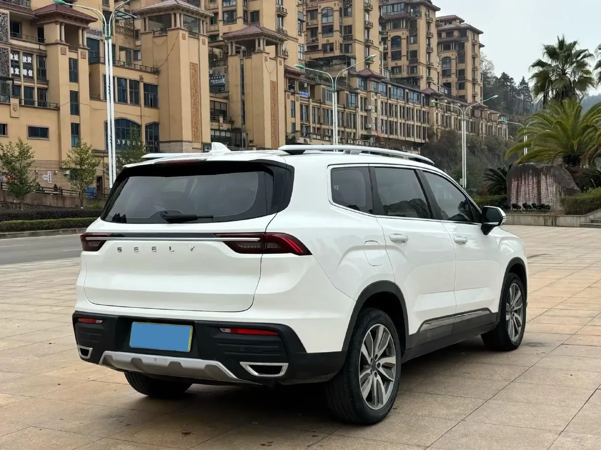 2022 Geely Okavango 1.8T 184HP L4 7DCT,autocango,china used car exporter,china ev exporter,chinese used car exporter,chinese used ev exporter