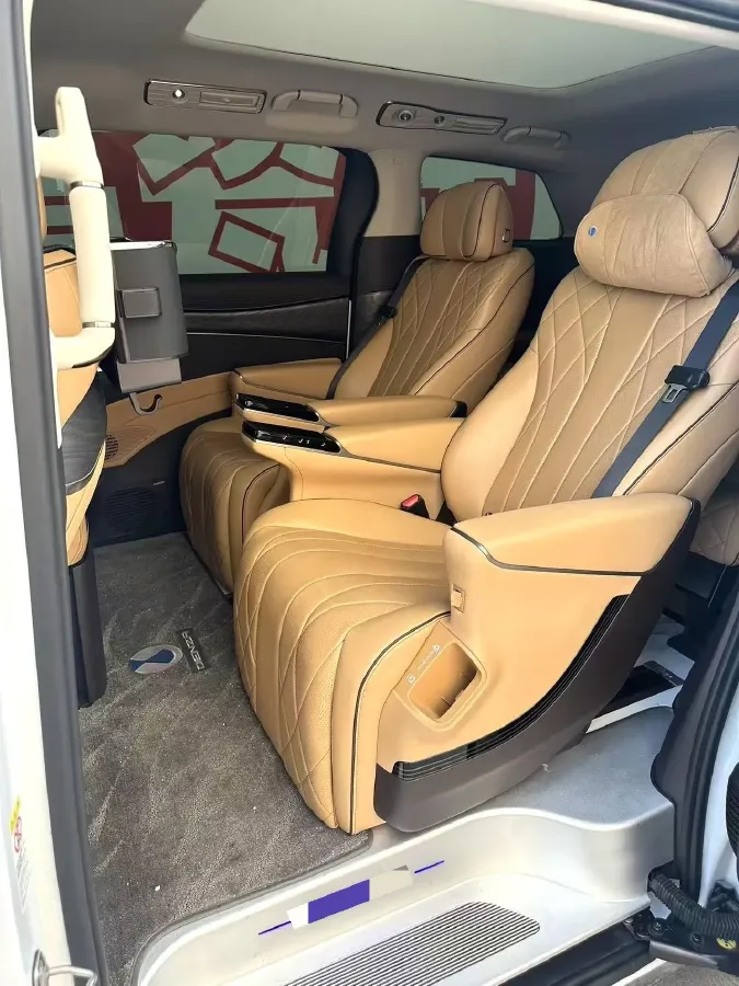 2024 Denza D9 1.5T 139HP L4 E-CVT PHEV 40KWH,autocango,china used car exporter,china ev exporter,chinese used car exporter,chinese used ev exporter