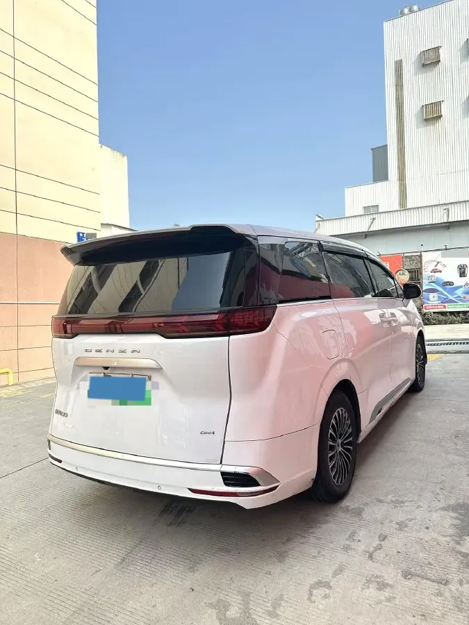 2024 Denza D9 1.5T 139HP L4 E-CVT PHEV 40KWH,autocango,china used car exporter,china ev exporter,chinese used car exporter,chinese used ev exporter