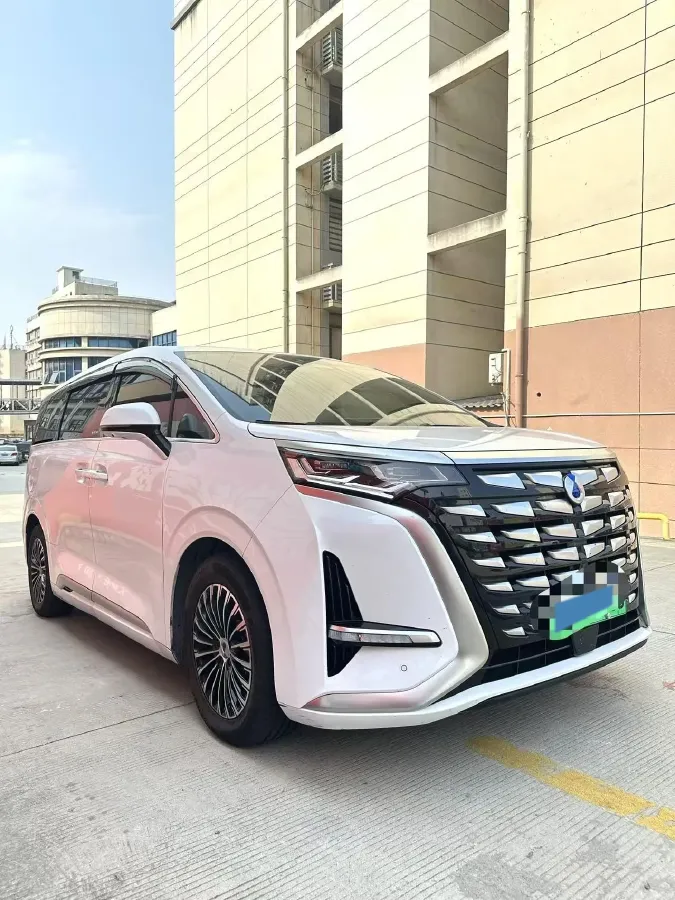 2024 Denza D9 1.5T 139HP L4 E-CVT PHEV 40KWH,autocango,china used car exporter,china ev exporter,chinese used car exporter,chinese used ev exporter