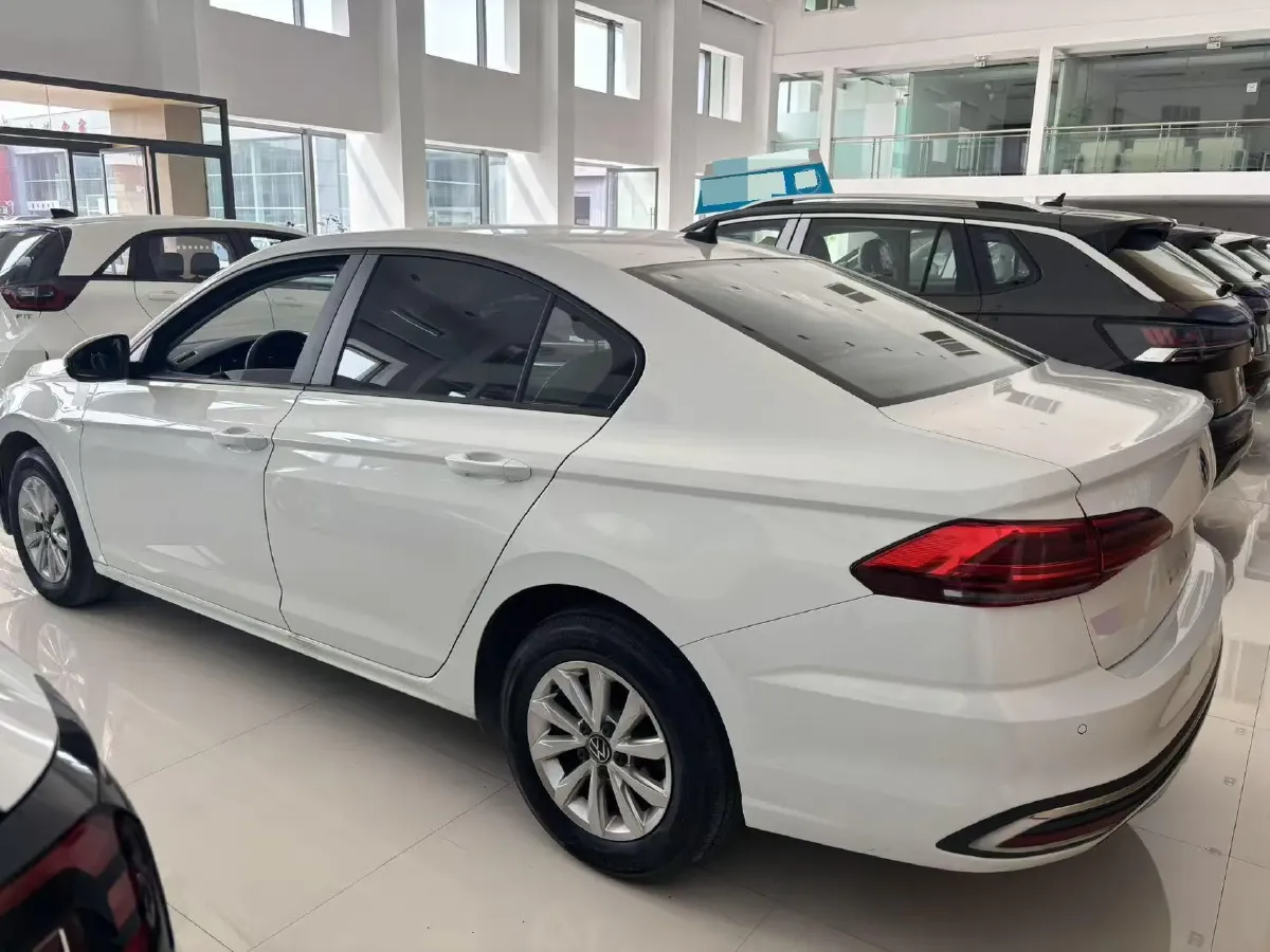 2023 Volkswagen Bora 1.2T 116HP L4 7DCT,autocango,china used car exporter,china ev exporter,chinese used car exporter,chinese used ev exporter
