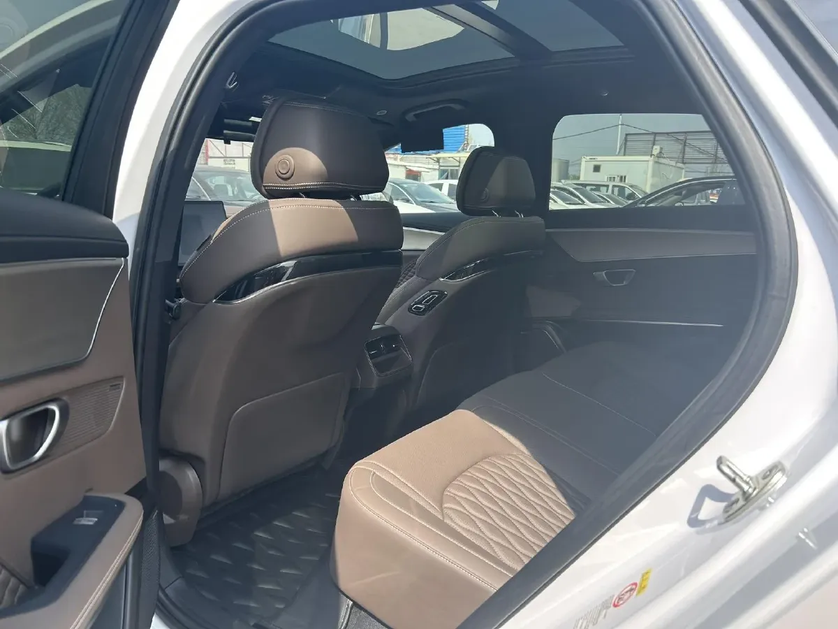 2022 BYD Seal BEV 61.4KWH,autocango,china used car exporter,china ev exporter,chinese used car exporter,chinese used ev exporter