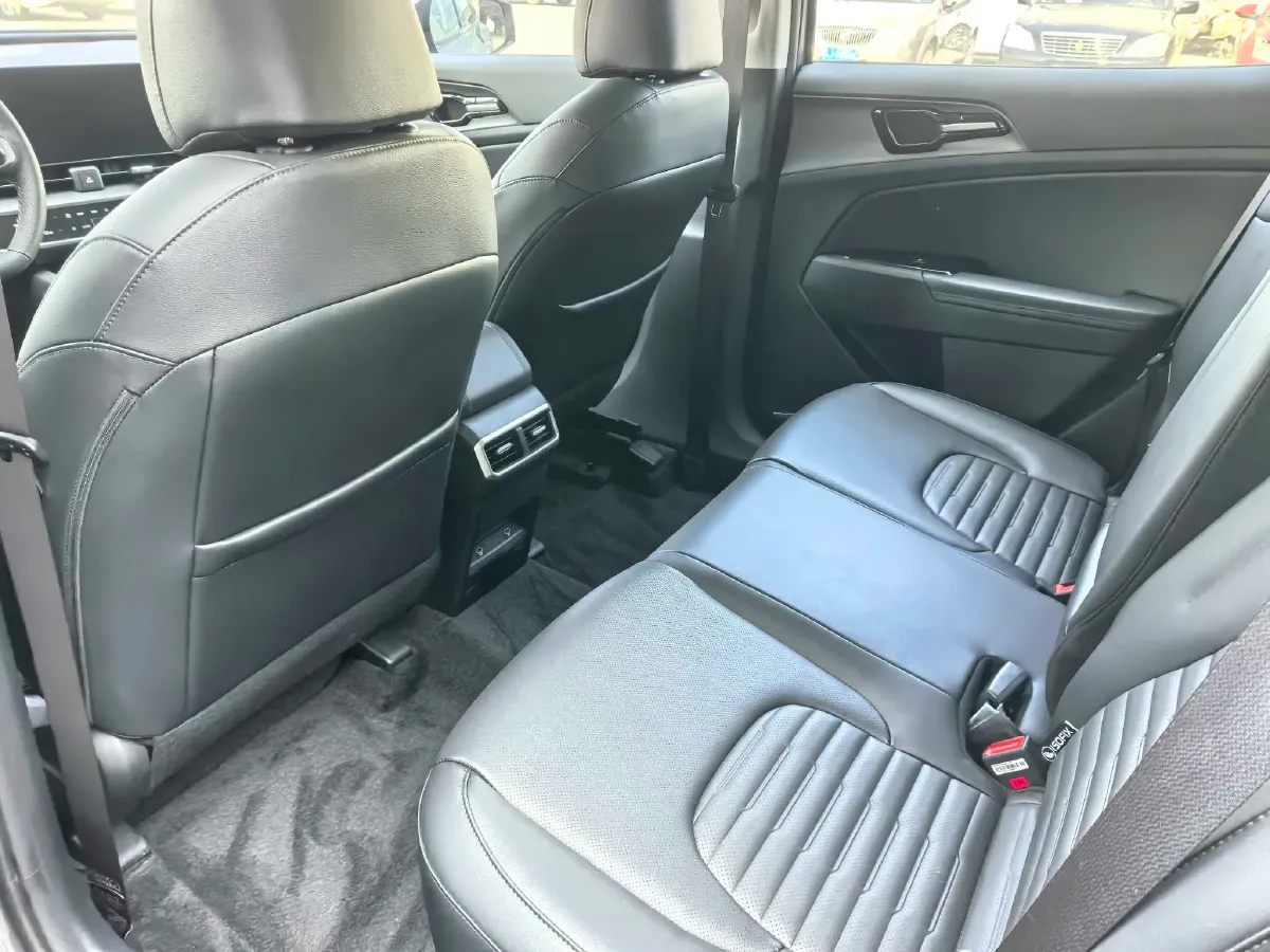 2025 Kia Sportage 2.0T 236HP L4 8AT,autocango,china used car exporter,china ev exporter,chinese used car exporter,chinese used ev exporter