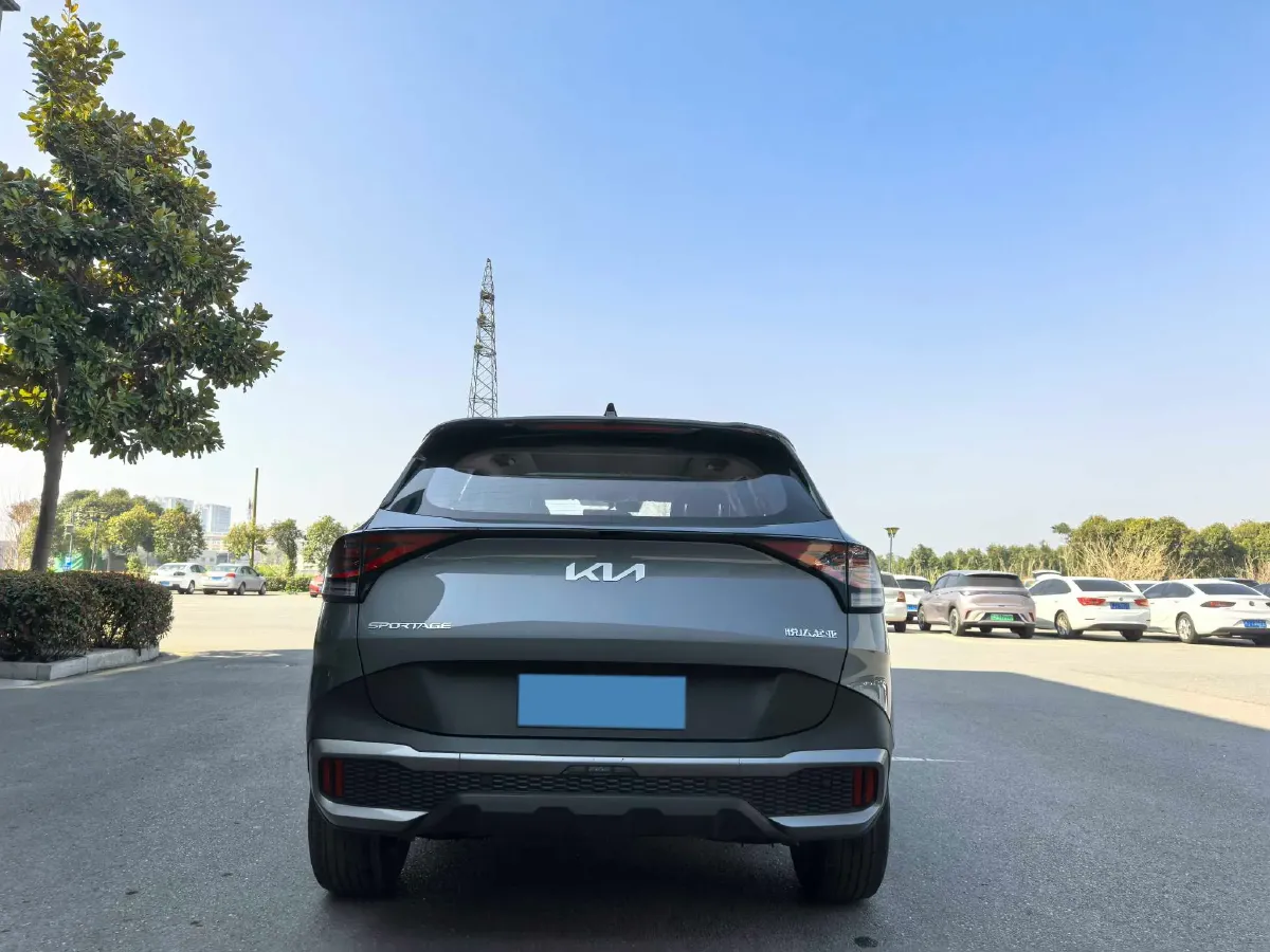 2025 Kia Sportage 2.0T 236HP L4 8AT,autocango,china used car exporter,china ev exporter,chinese used car exporter,chinese used ev exporter