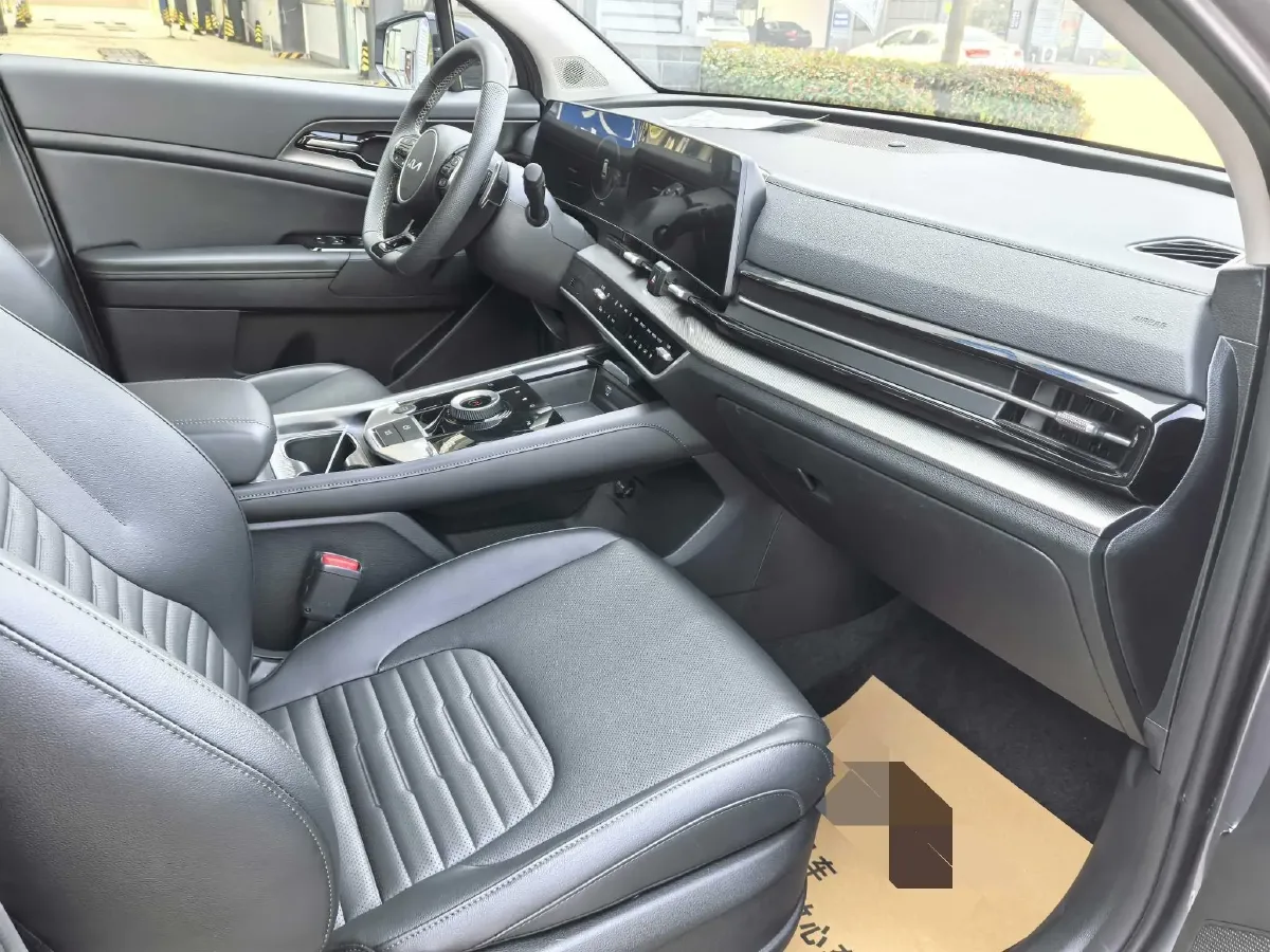 2025 Kia Sportage 2.0T 236HP L4 8AT,autocango,china used car exporter,china ev exporter,chinese used car exporter,chinese used ev exporter